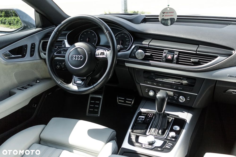 Audi A7 Sportback - 16