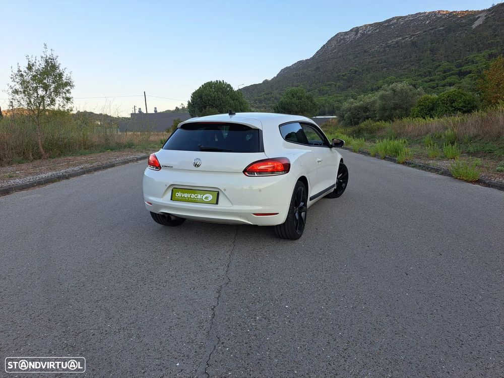 VW Scirocco 2.0 TDI Sport DSG - 4