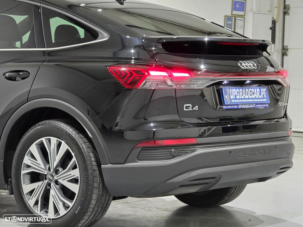Audi Q4 Sportback e-tron 35 55 kWH - 21