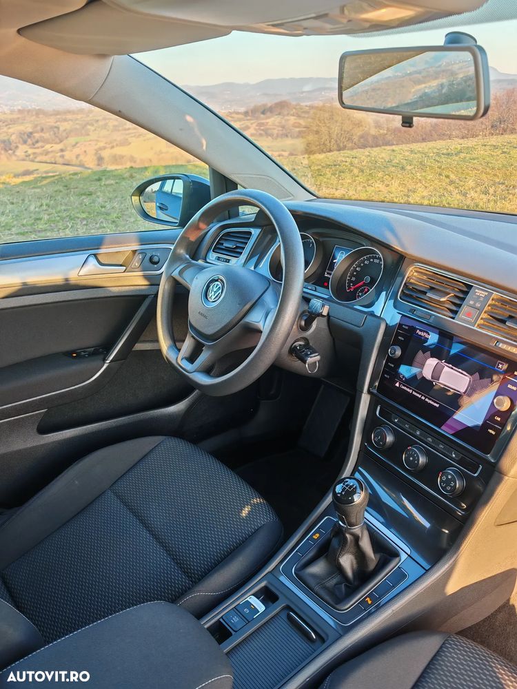 Volkswagen Golf 1.6 TDI (BlueMotion Technology) Comfortline - 14