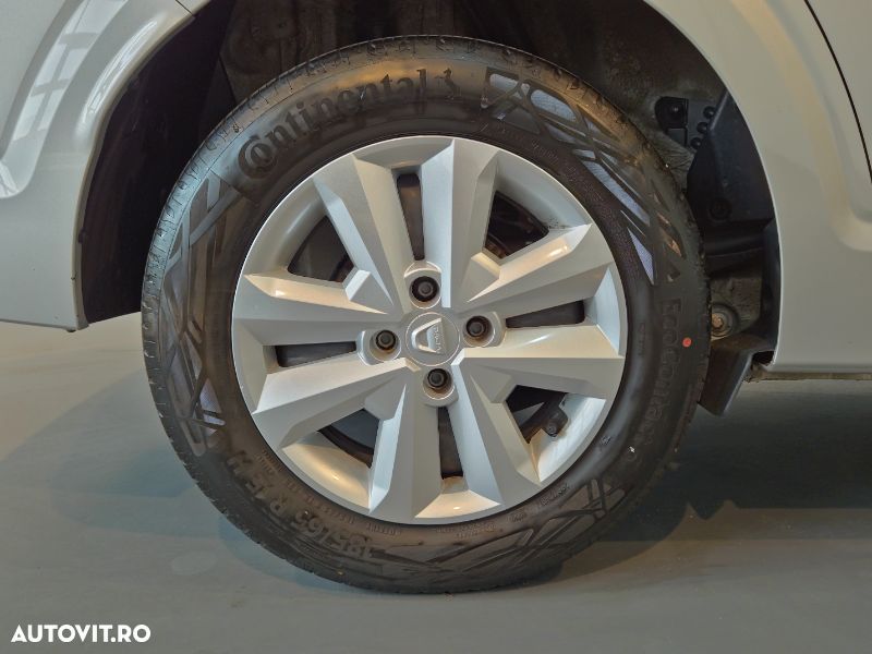 Dacia Logan TCe 90 MT6 Comfort - 9