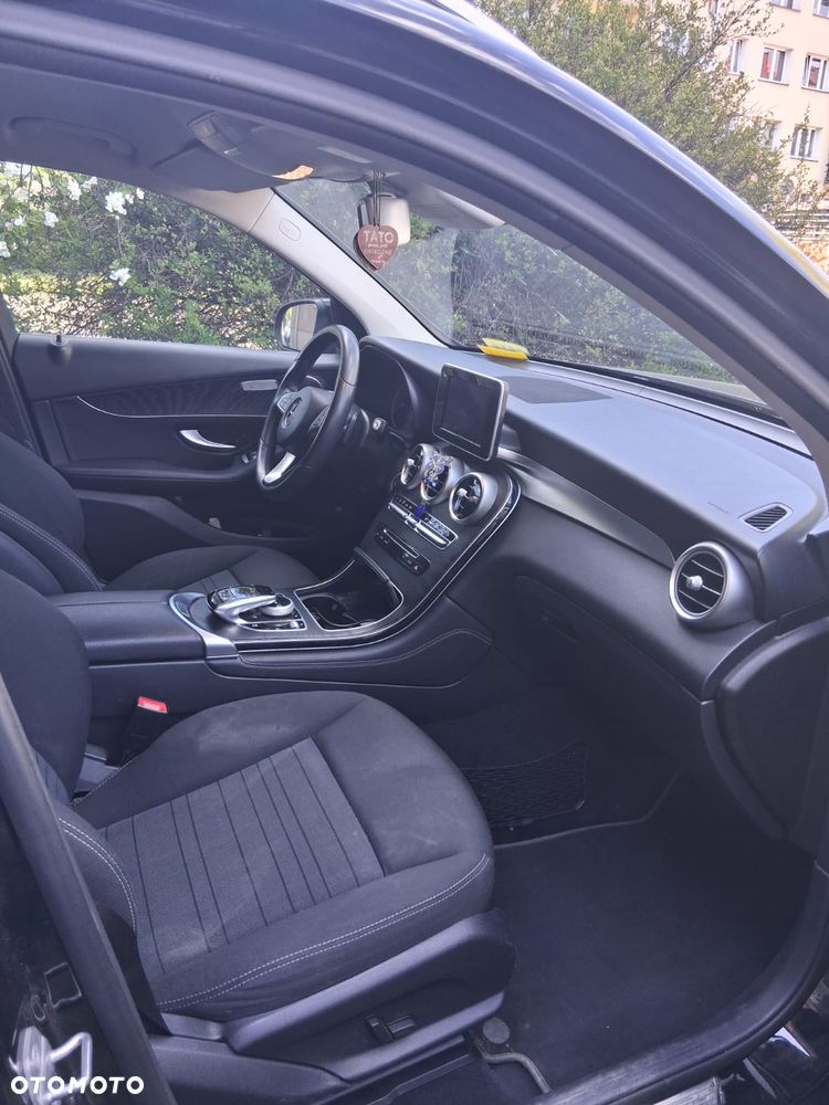 Mercedes-Benz GLC - 7