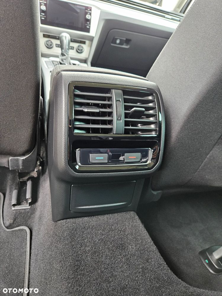 Volkswagen Passat 2.0 TDI BMT Comfortline DSG7 - 14
