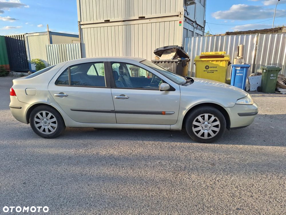 Renault Laguna 1.8 Privilege - 8