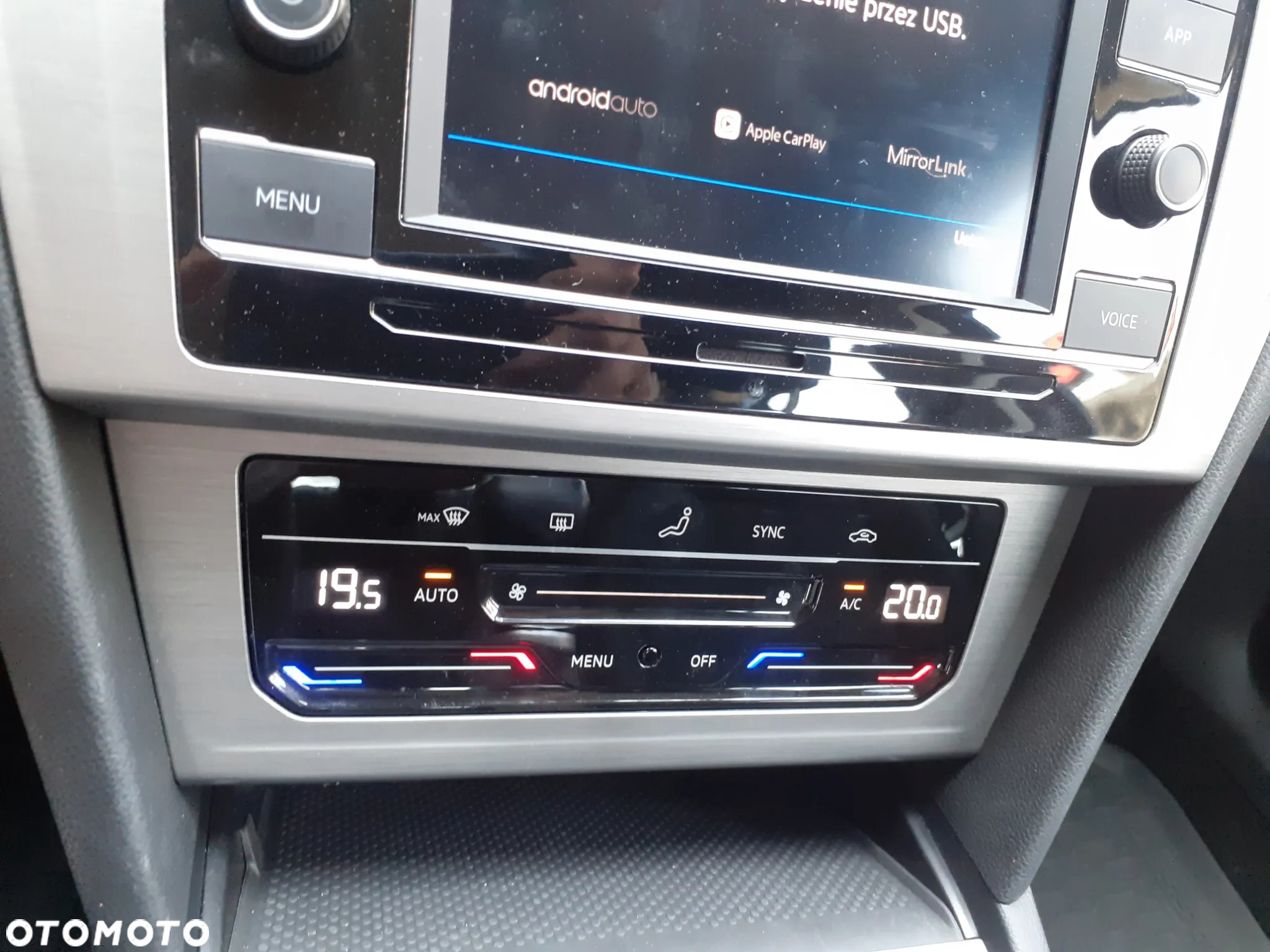Volkswagen Passat - 21