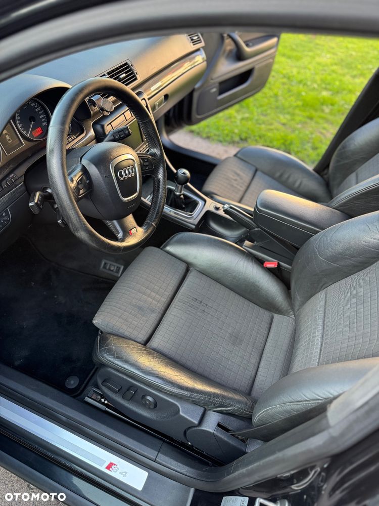 Audi S4 Limousine - 8