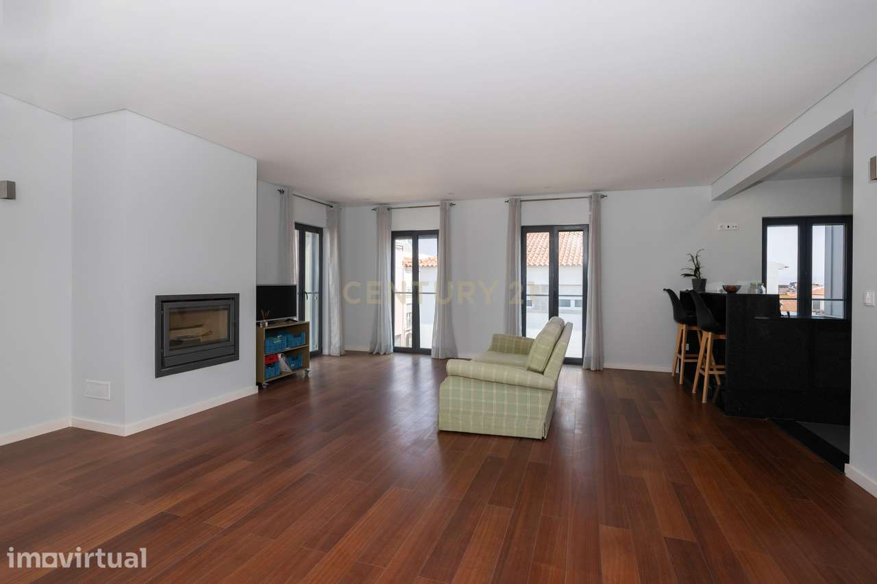 Penthouse T3 à venda no Centro de Cascais - Grande imagem: 4/26