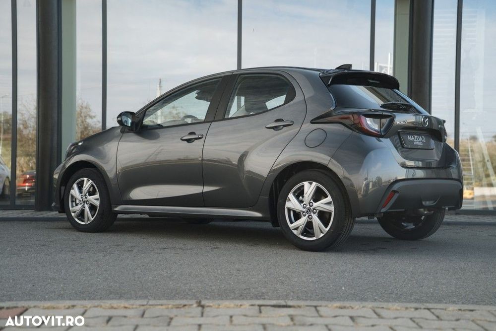 Mazda 2 - 5