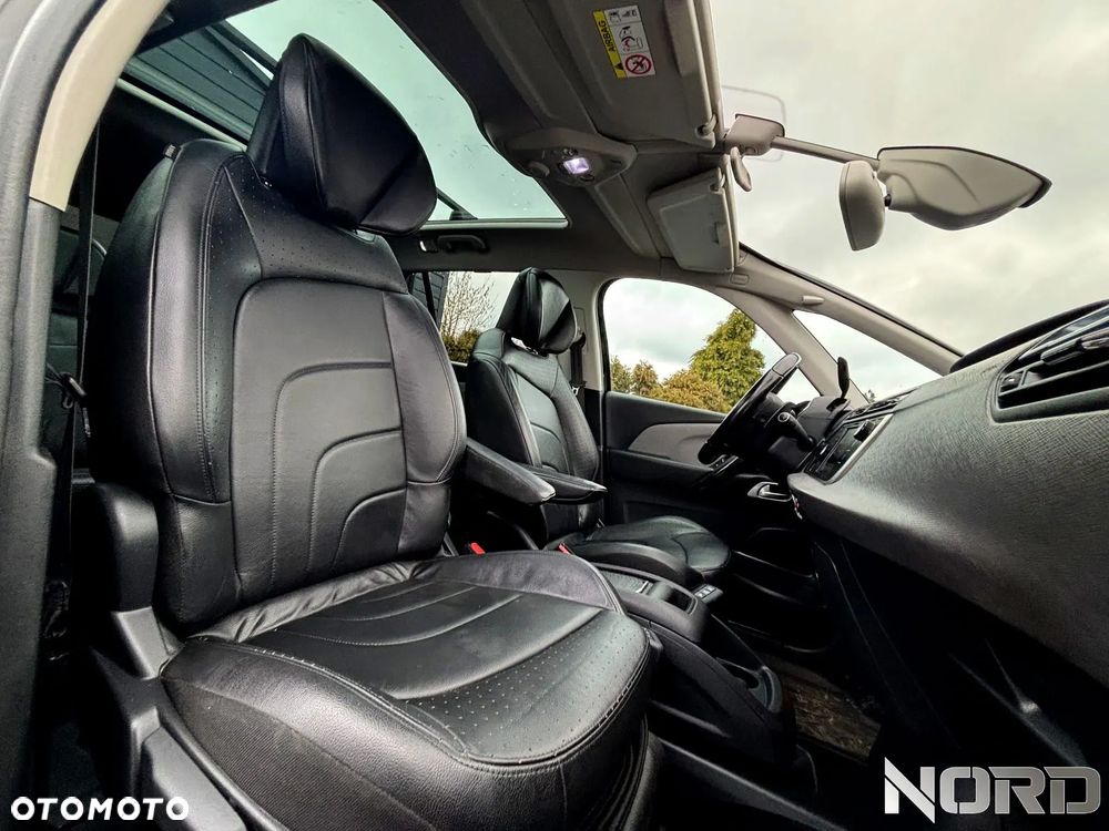 Citroën C4 Grand Picasso BlueHDi 120 EAT6 Exclusive - 23