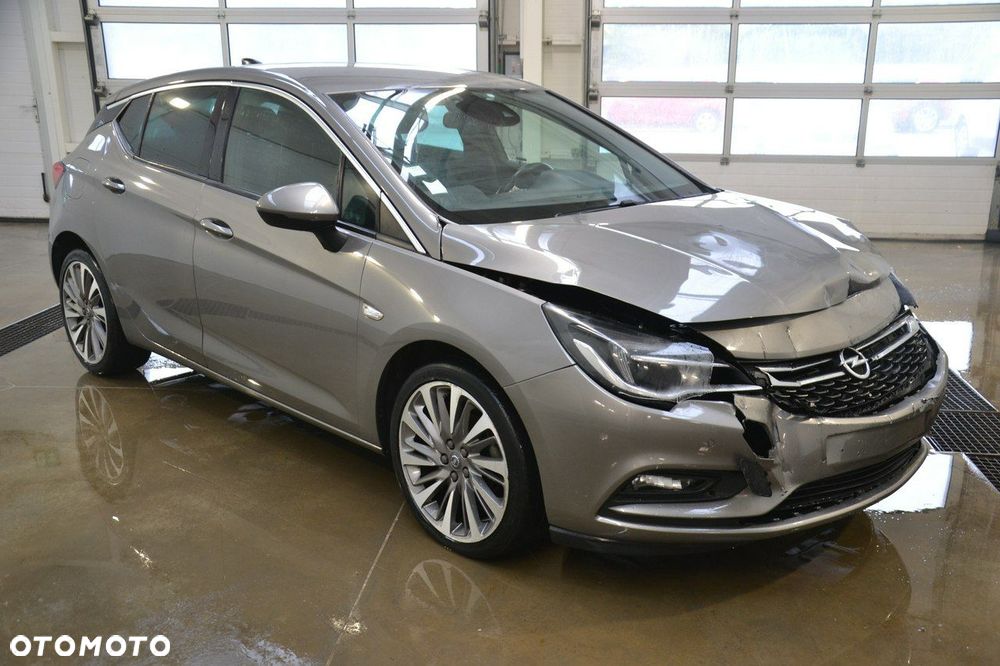 Opel Astra - 1