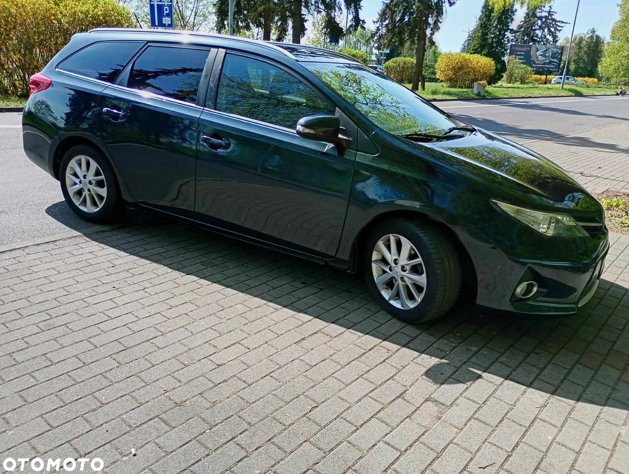 Toyota Auris - 1