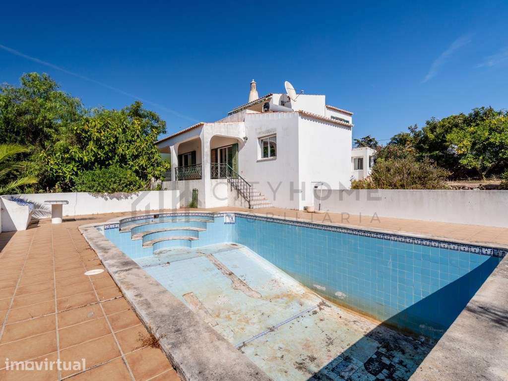 Moradia T3 com Piscina e Vista Mar, a Poucos Minutos a Pé da Praia ... - Grande imagem: 4/40