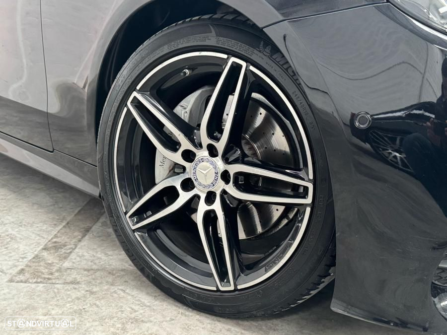 Mercedes-Benz E 220 d AMG Line - 14