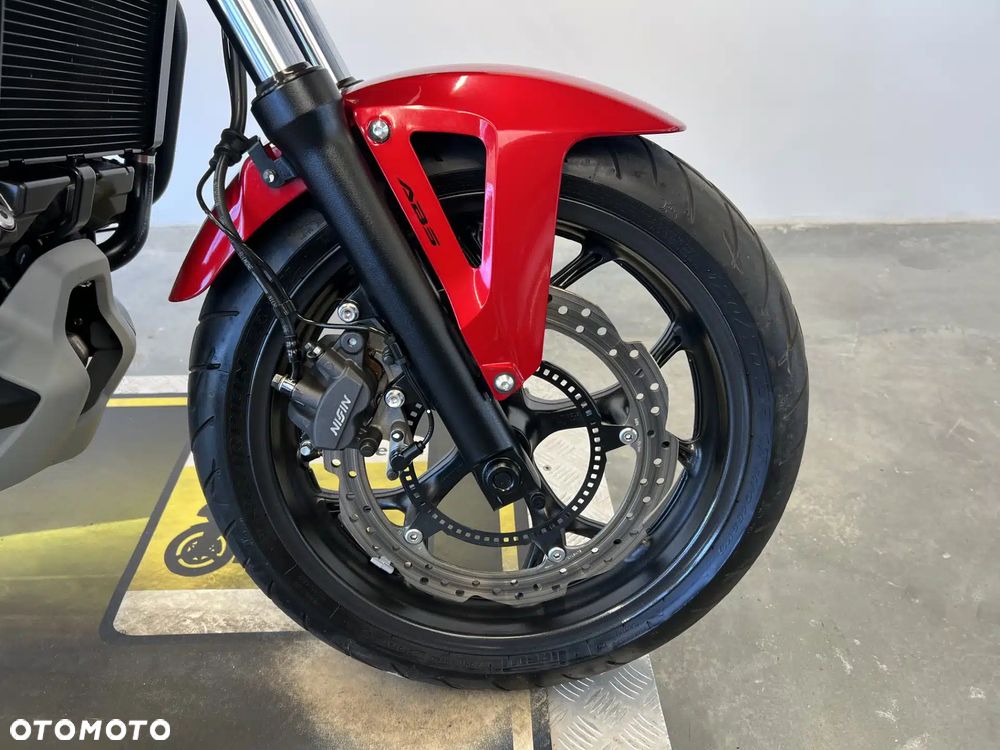 Honda NC - 19