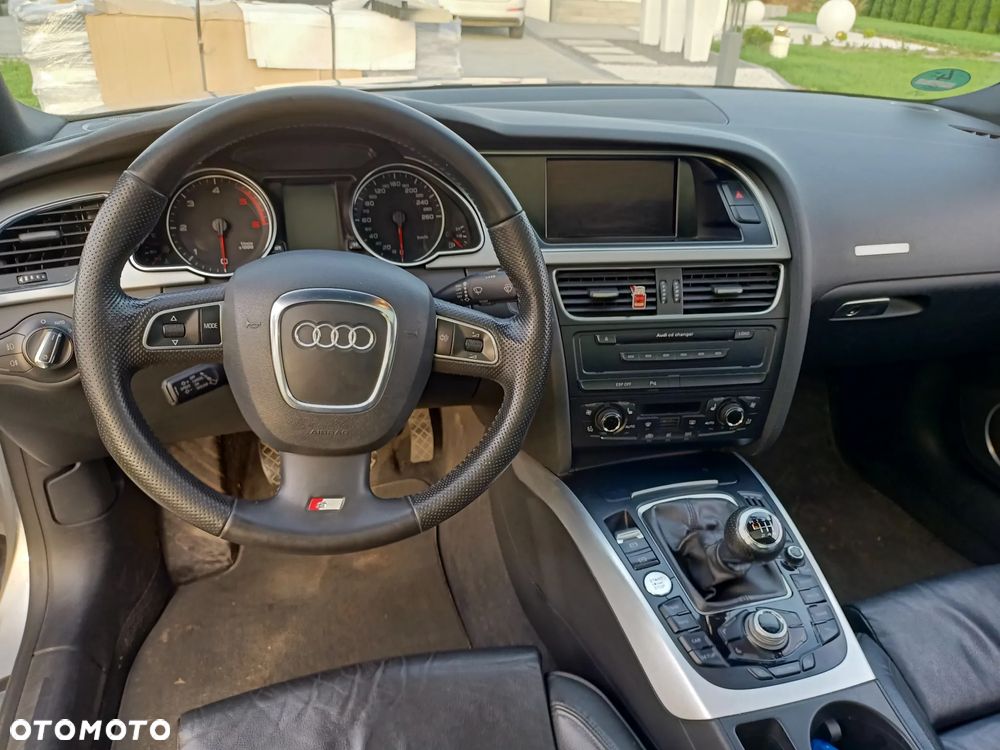 Audi A5 ver-3-0-tdi-dpf-quattro - 8