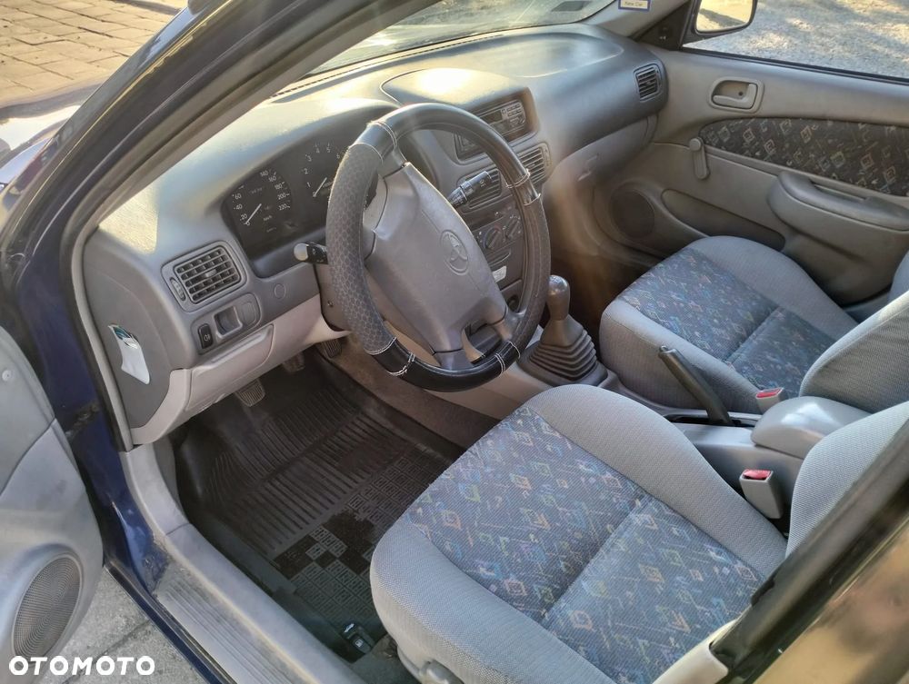 Toyota Corolla 1.4 Terra - 5