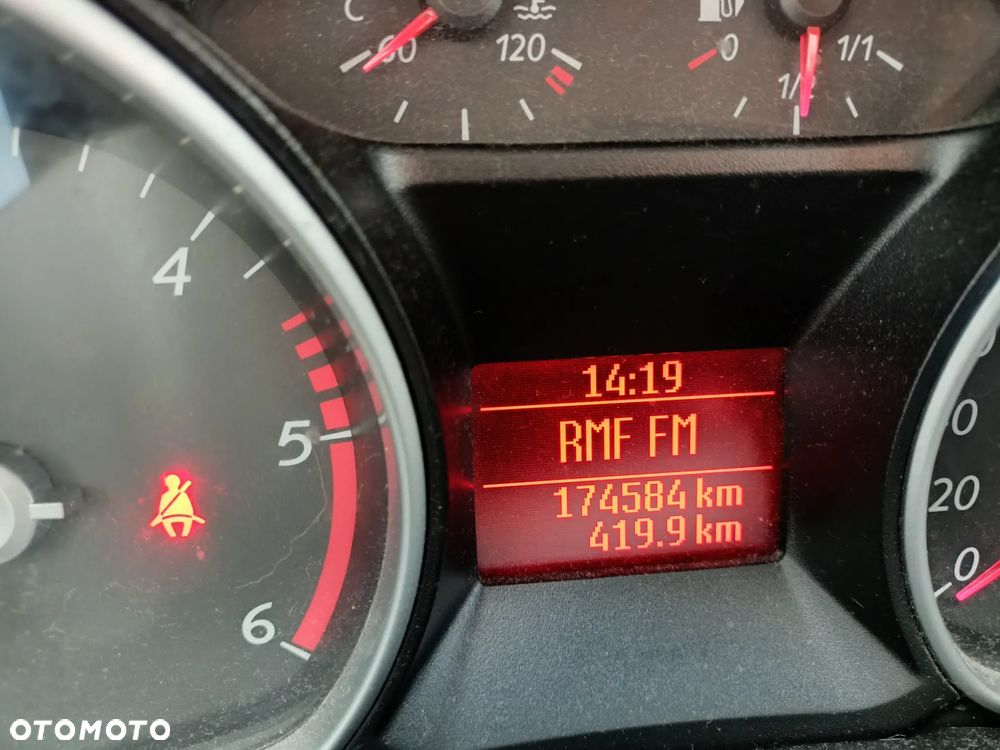 Ford S-Max 2.0 TDCi DPF Ambiente - 11
