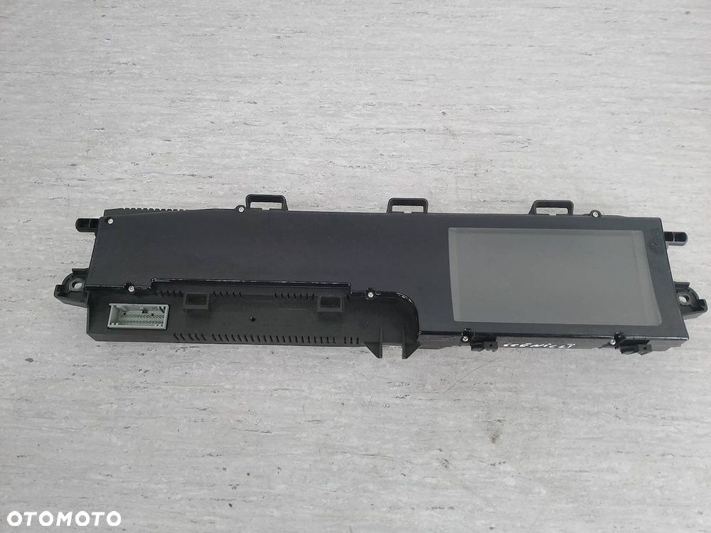 LICZNIK RENAULT SCENIC II P8200113294  21670482-5   21670483-8 2.0 16V - 1