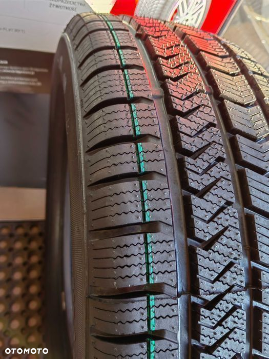215/60R16 Nowa bieżnikowana całoroczna wielosezonowa All Master Q5 - 2