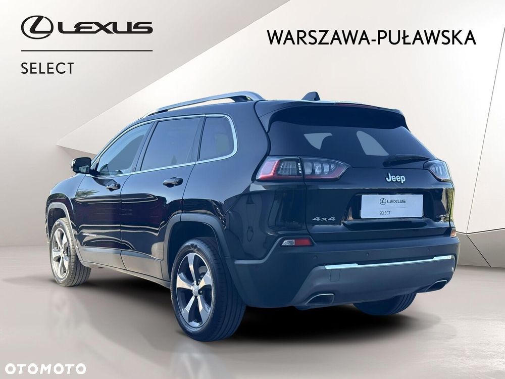 Jeep Cherokee - 3