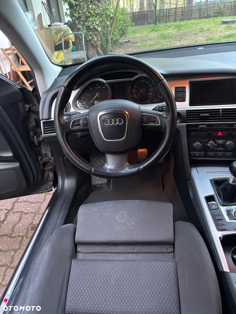 Audi A4 Allroad - 16