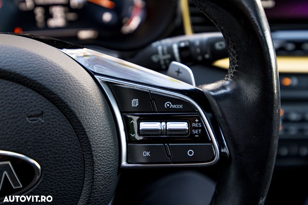 Kia XCeed 1.4 T-GDI 7DCT Style+ - 24