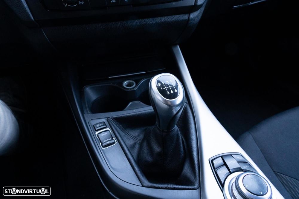 BMW 116 d EDynamics Line Urban - 10