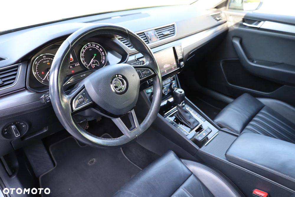 Skoda Superb 2.0 TDI DSG Style - 18
