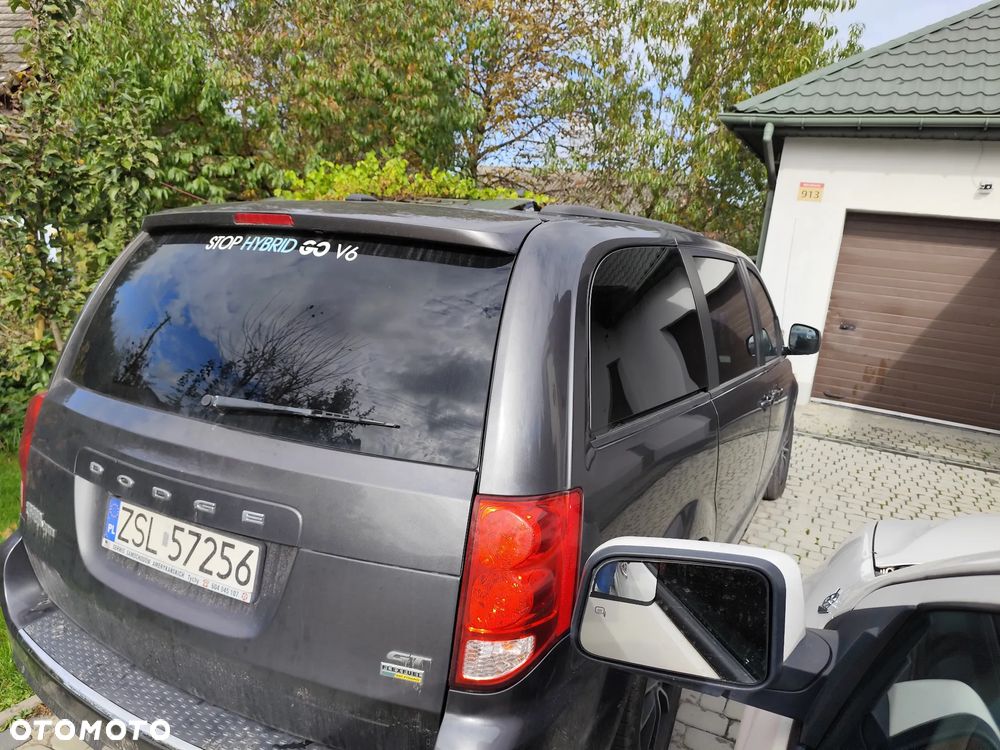 Dodge Grand Caravan 3.6 R/T - 5