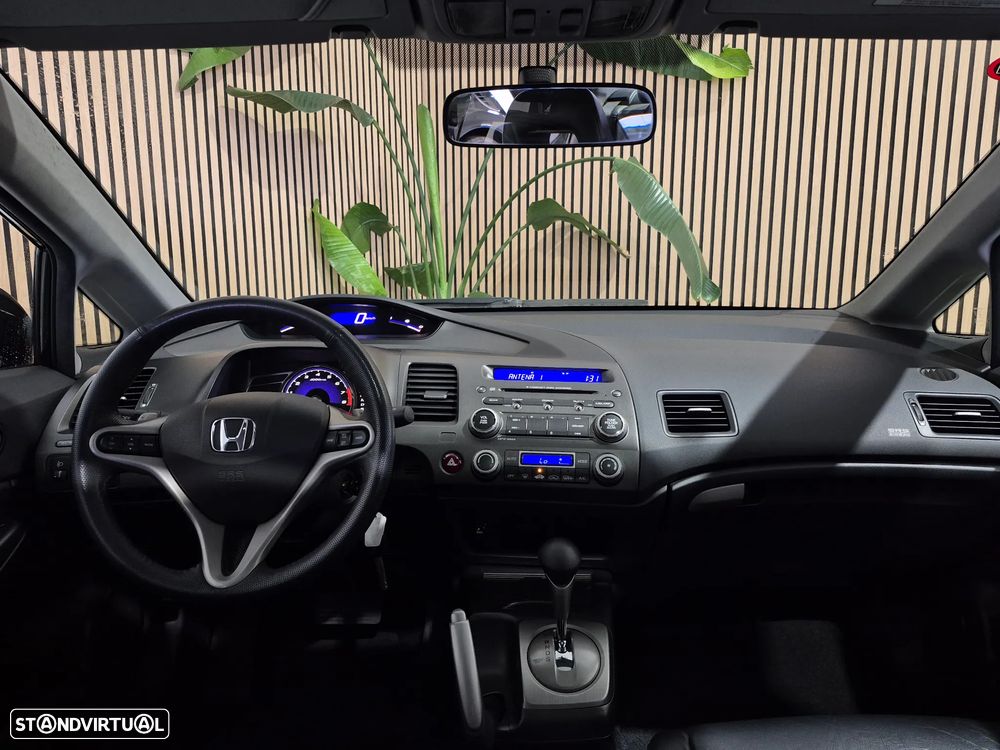 Honda Civic 1.8 ES Auto. - 7