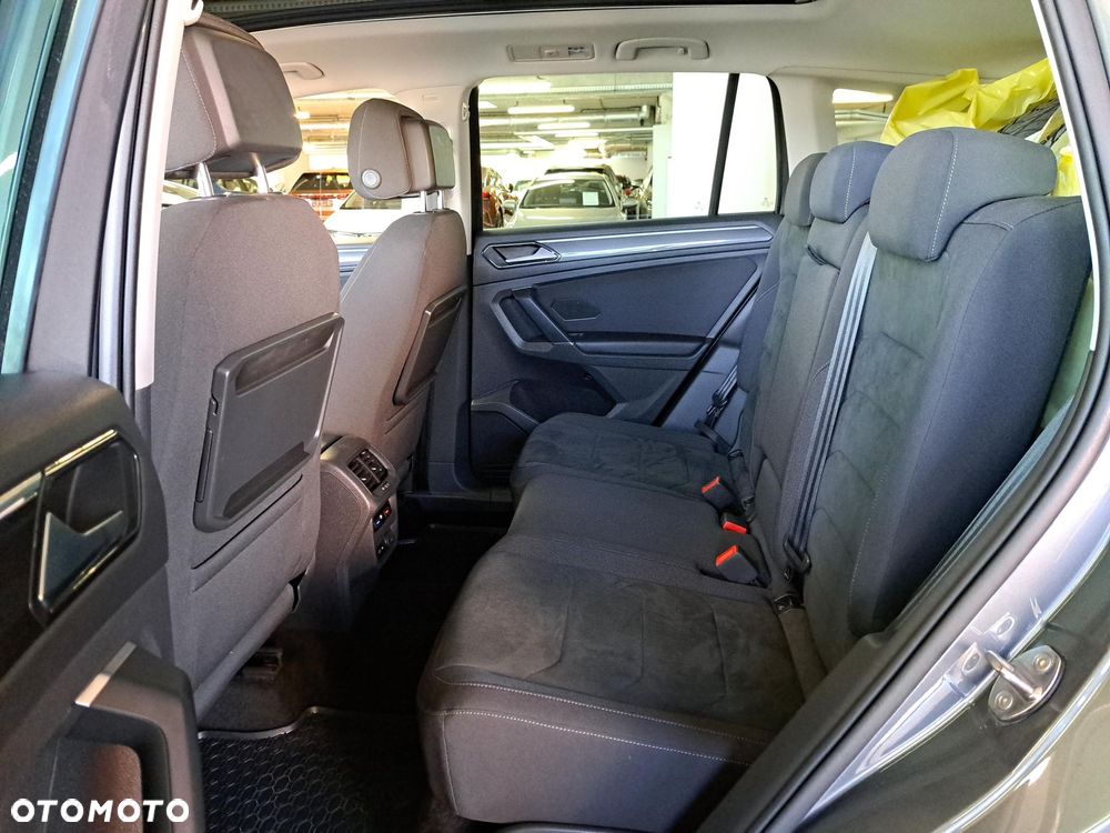 Volkswagen Tiguan - 14