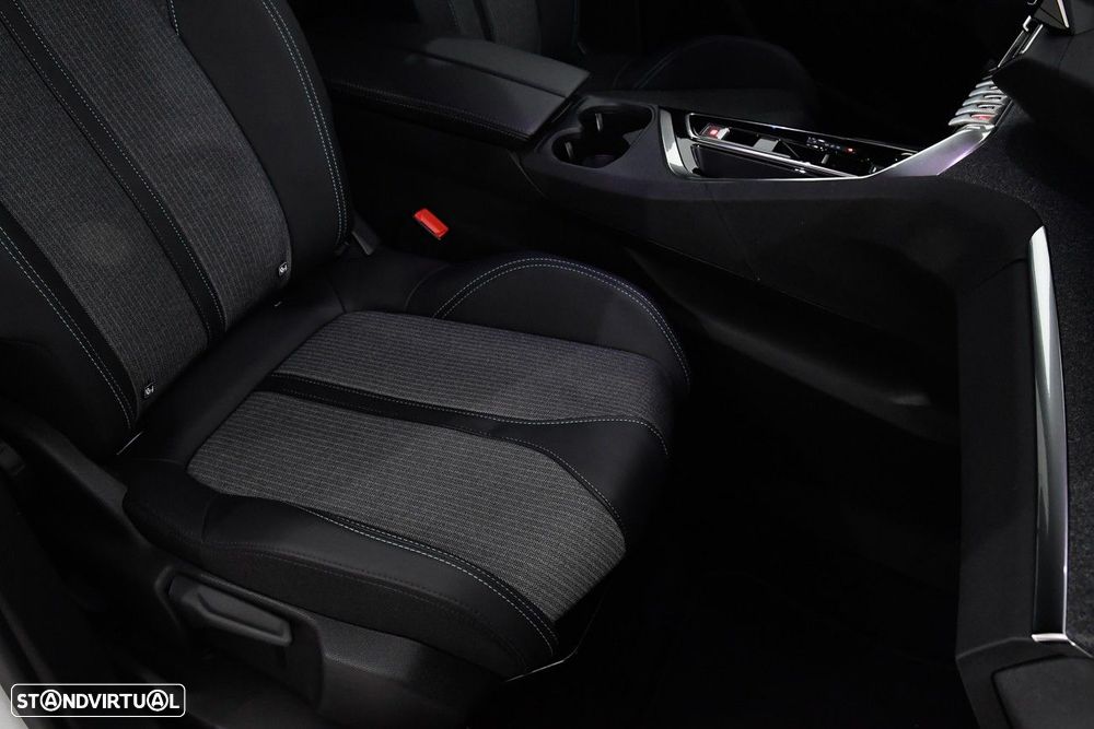 Peugeot 3008 1.2 Hybrid Allure Pack e-DCS6 - 25