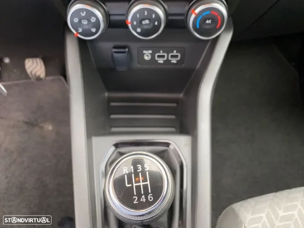 Renault Clio 1.5 Blue dCi Evolution - 17