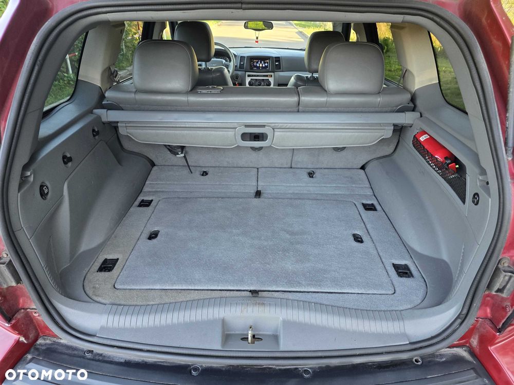 Jeep Grand Cherokee - 8