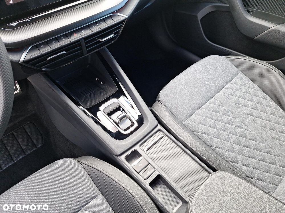 Skoda Octavia 1.5 TSI mHEV Sportline DSG - 24