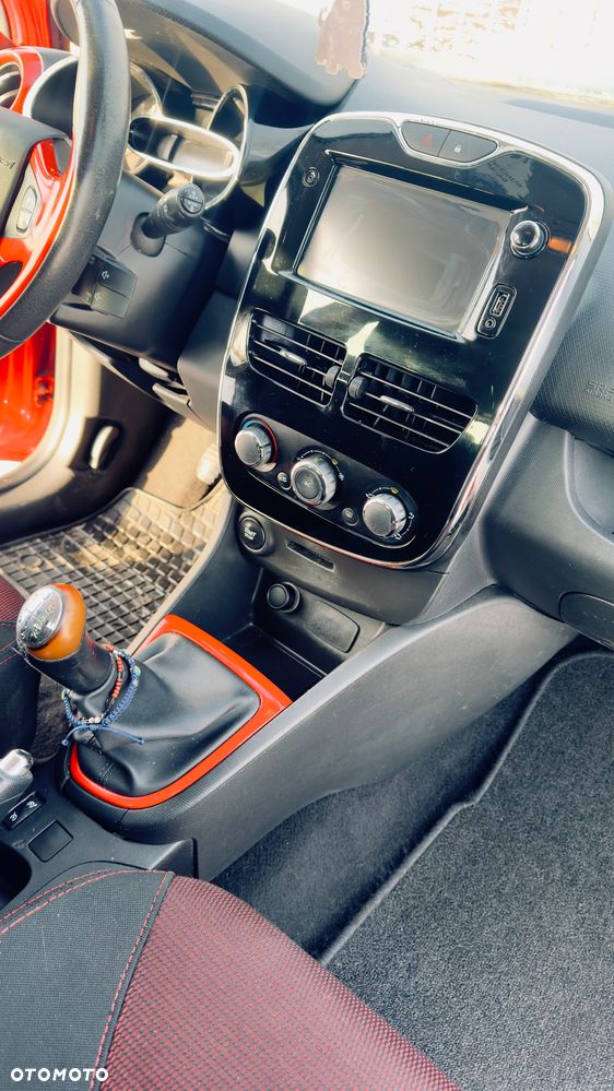 Renault Clio TCe 90 Start & Stop COLLECTION - 11