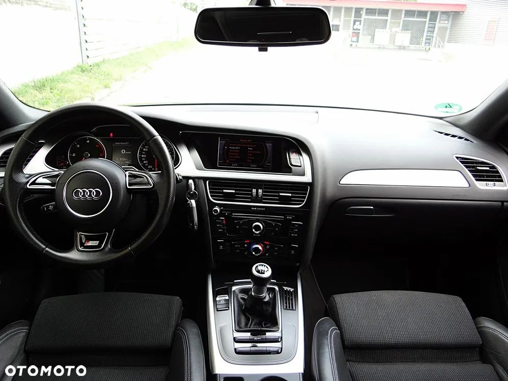 Audi A4 Avant 2.0 TDI DPF S line Sportpaket - 25
