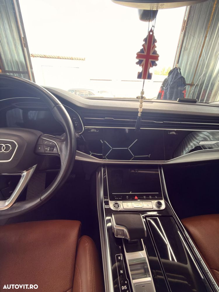 Audi Q7 - 9