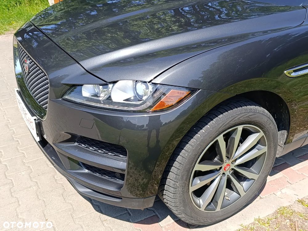 Jaguar F-Pace 2.0 i4P AWD Prestige - 10