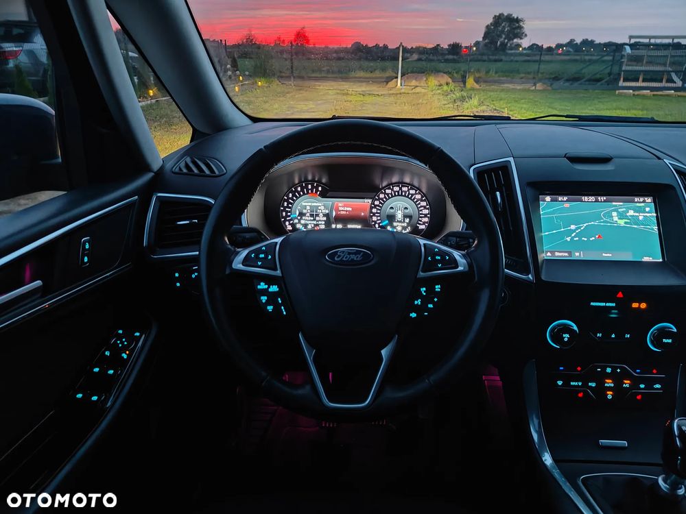 Ford Galaxy 2.0 EcoBlue Titanium - 38