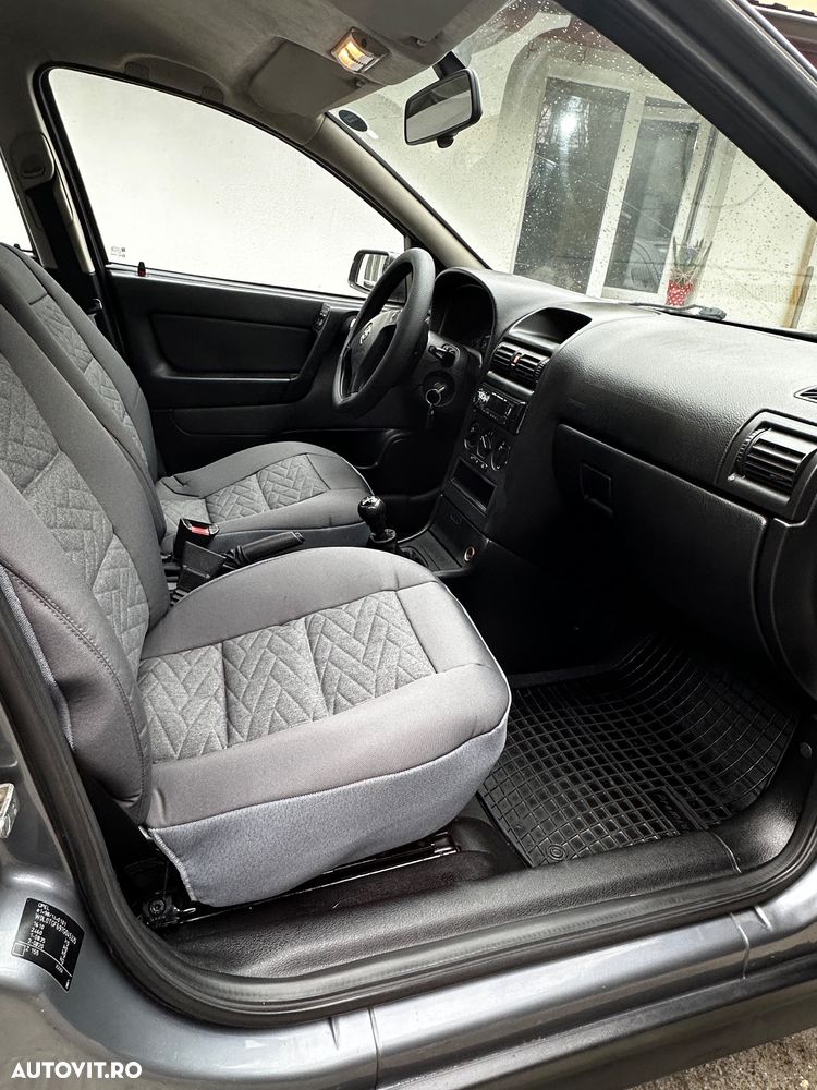 Opel Astra 1.4 Enjoy - 10