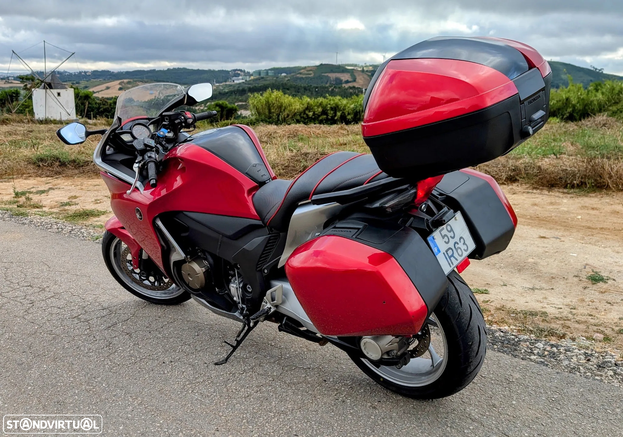 Honda VFR 1200F - 14