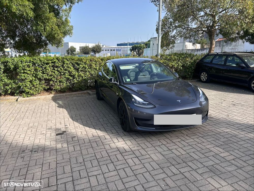 Tesla Model 3 Standard Range Plus RWD - 1