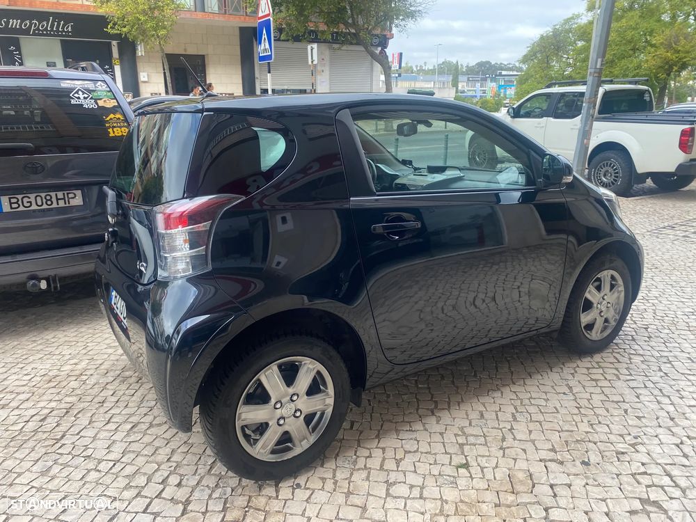 Toyota iQ 1.0 Multidrive + - 20