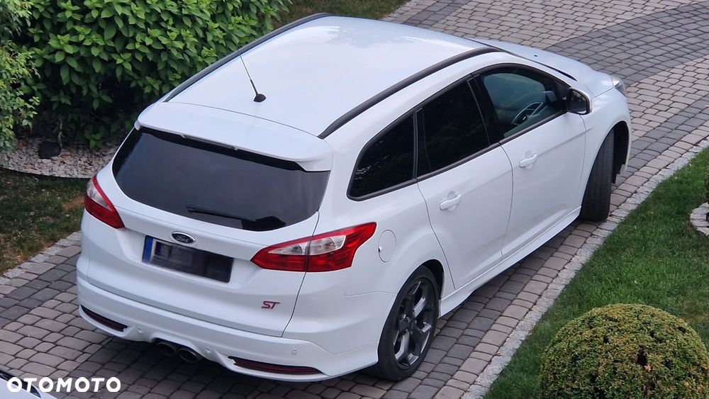 Ford Focus ST2 - 3