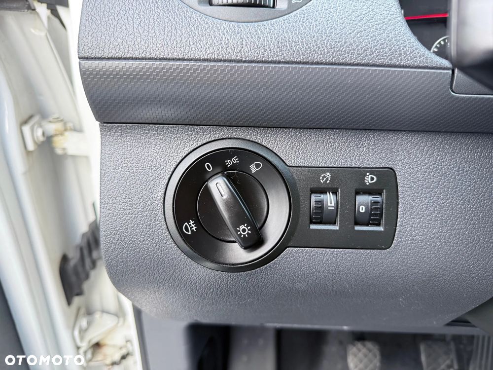 Volkswagen Caddy Chłodnia Izoterma Klimatyzacja L1H1 Super STAN - 16