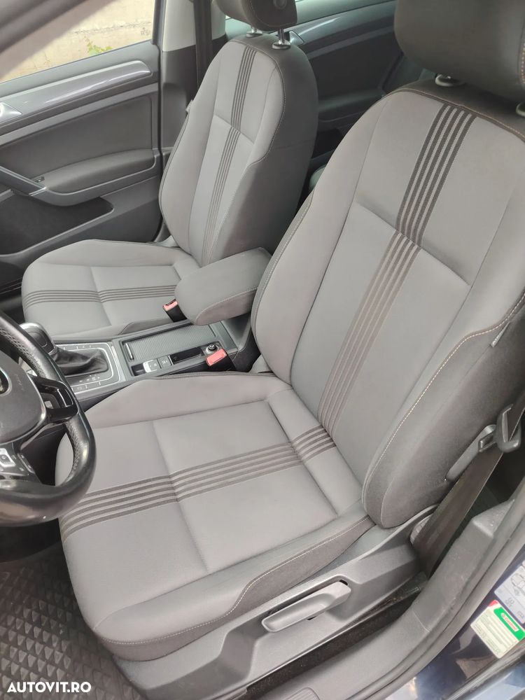 Volkswagen Golf 2.0 TDI BlueMotion Technology DSG Allstar - 7