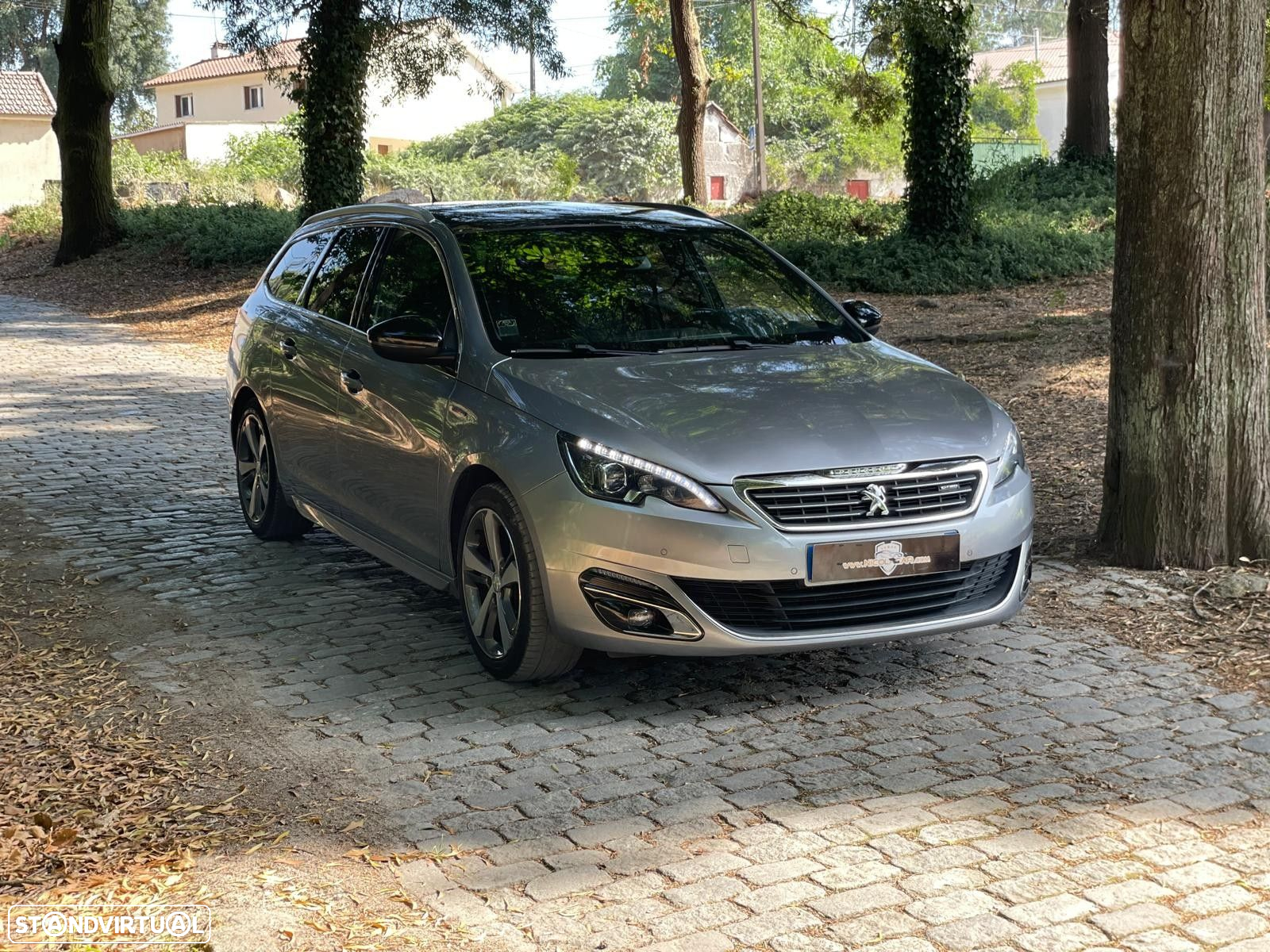 Peugeot 308 1.2 PureTech GT Line EAT8 - 42
