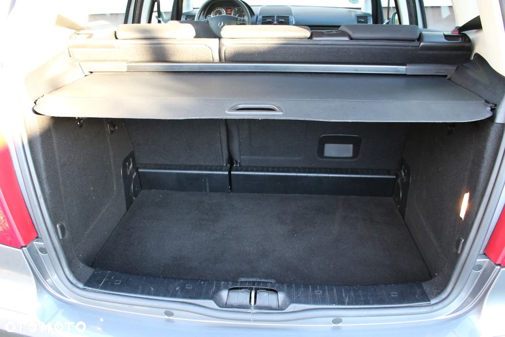 Mercedes-Benz Klasa A 180 CDI Avantgarde DPF - 37