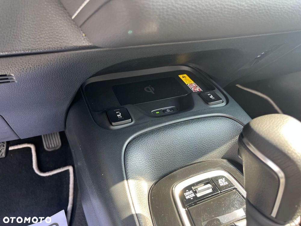 Toyota Corolla 1.8 Hybrid Comfort - 16